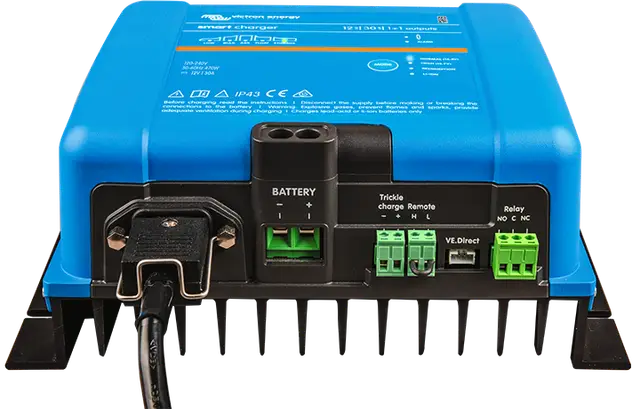 Victron Phoenix Smart IP43 Charger12/30(1+1) 230V